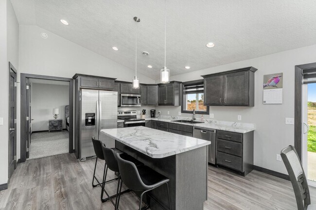 Building Photo - 4500 W 34th St N