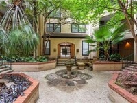 Building Photo - 2110 Rio Grande St