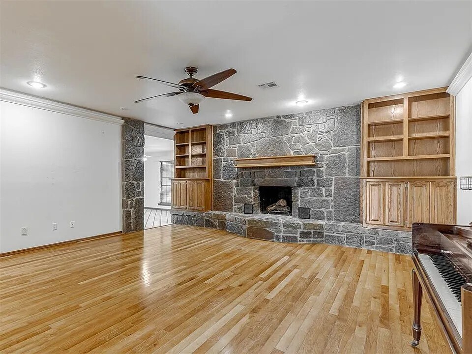 Building Photo - 3609 Hampton Ct