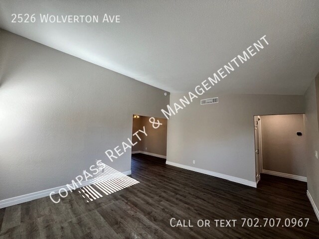 Building Photo - 2526 Wolverton Ave