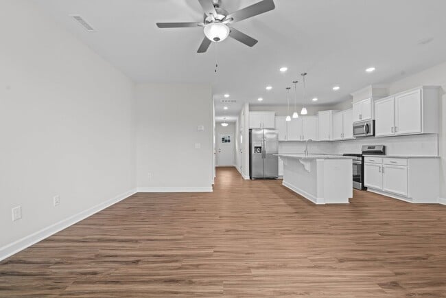Building Photo - *Showings unavailable until August 1st!!*