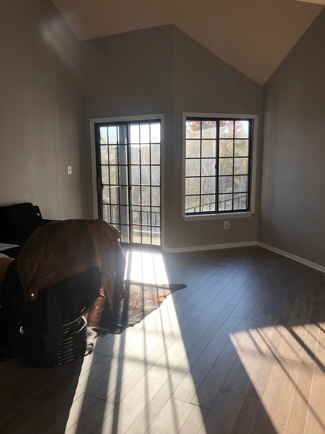A lot of natural light! - 6001 Mersey Oaks Way