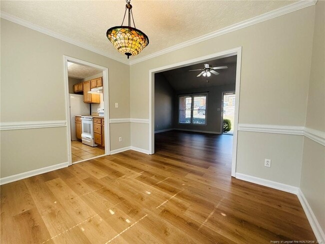 Building Photo - 5018 Summer Ridge Rd