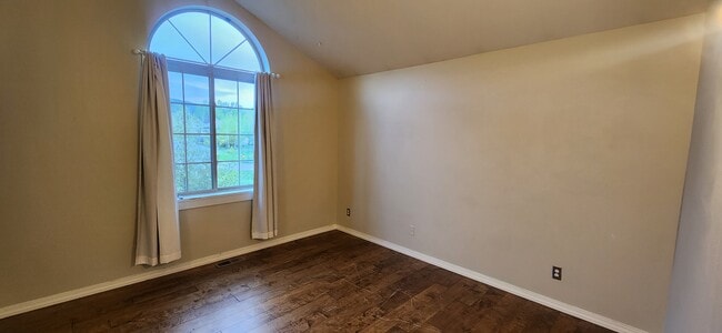 Building Photo - 8105 Alamosa Ln