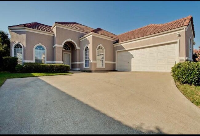 Building Photo - 3011 Bayside Dr