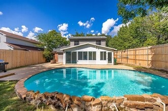 Building Photo - 216 Cutting Horse Ln