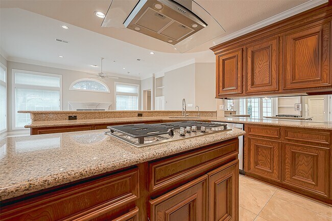 Building Photo - 66 Blooming Grove Ln