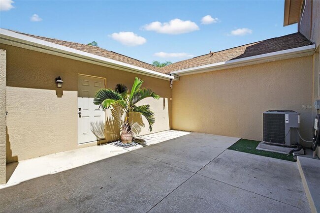 Building Photo - 11607 Old Florida Ln