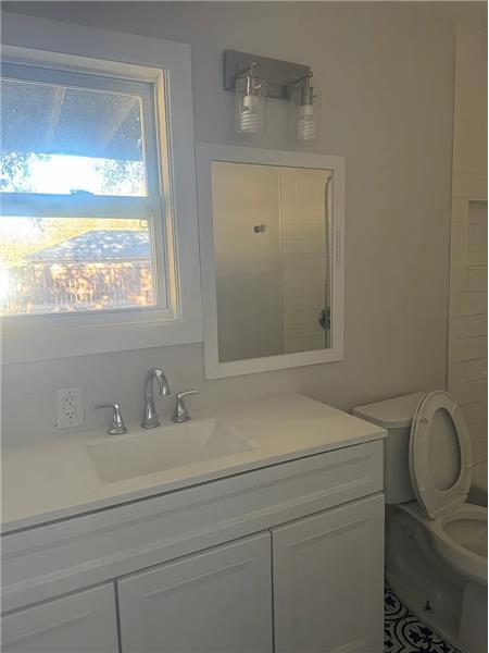 Building Photo - 730 Atlanta St