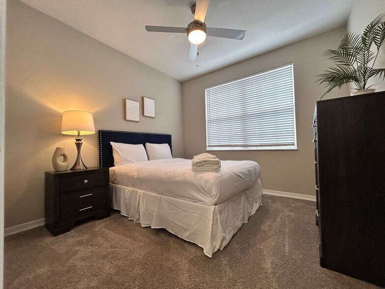 Building Photo - 9533 Magnolia Blossom Dr