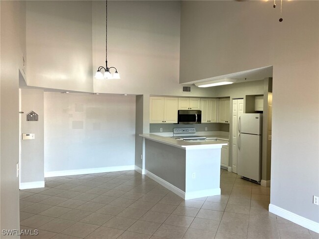 Building Photo - 1210 Wildwood Lakes Blvd