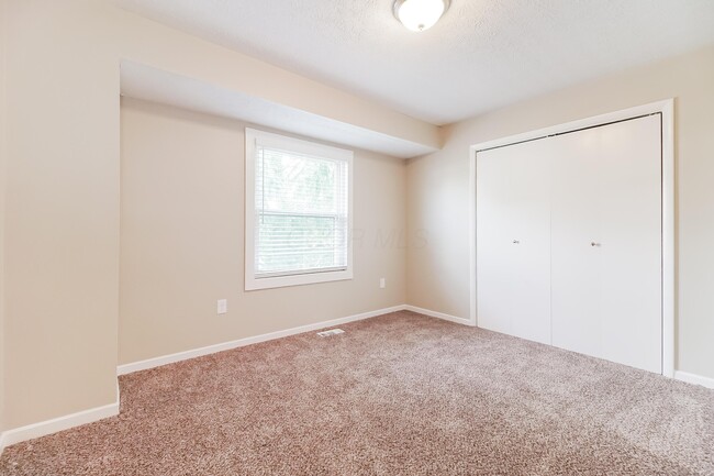 Building Photo - 226 Penick Ave
