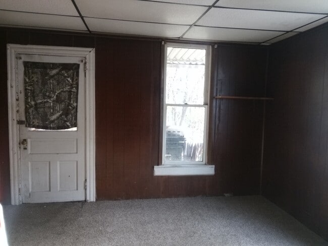 Building Photo - 516 Walnut Ave