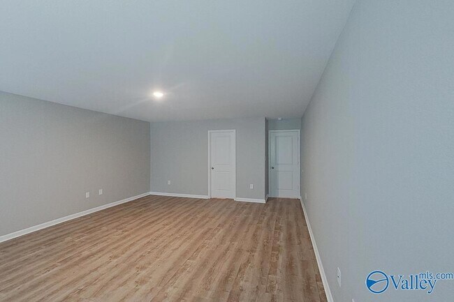 Building Photo - 1139 Freedom Pkwy