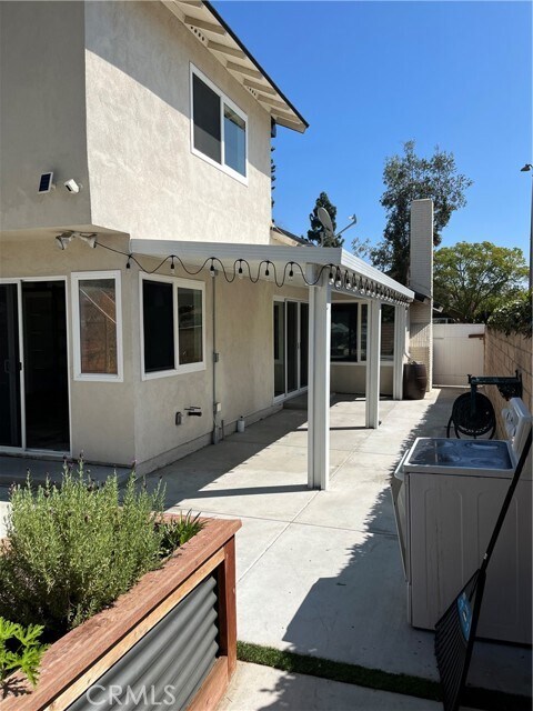 Building Photo - 11525 Java St