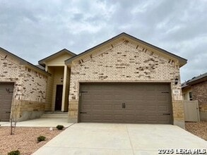 Building Photo - 351 Emma Dr