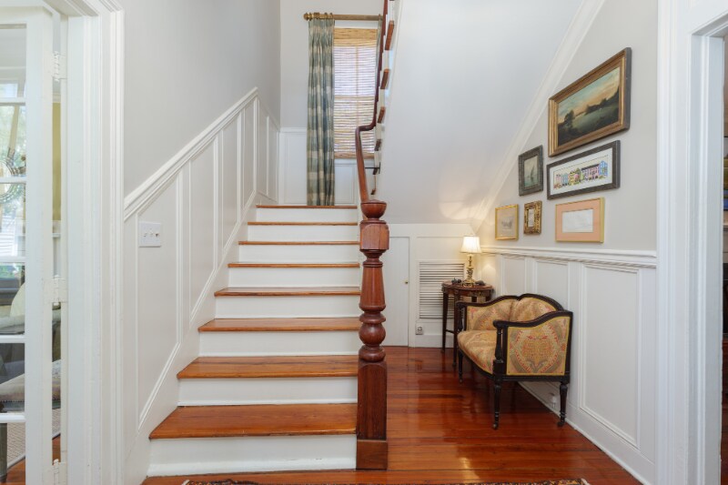 Building Photo - 151 Tradd St