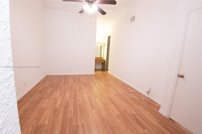 Building Photo - 3883 Coral Tree Cir