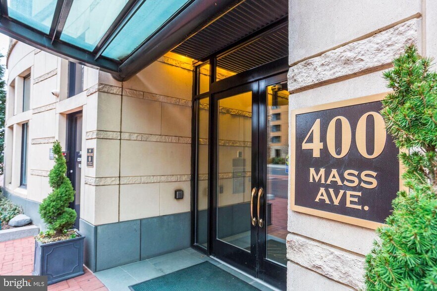 Building Photo - 400 Massachusetts Ave NW