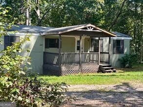 Building Photo - 43 Irvin Dr