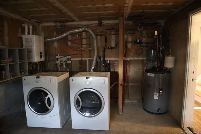 Building Photo - 32 Poplar Dr