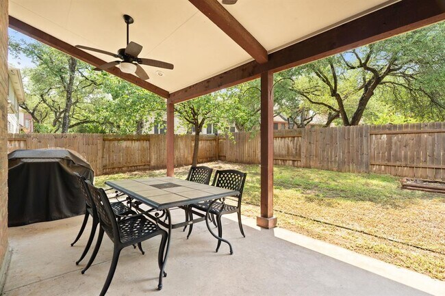 Building Photo - 15224 Calaveras Dr