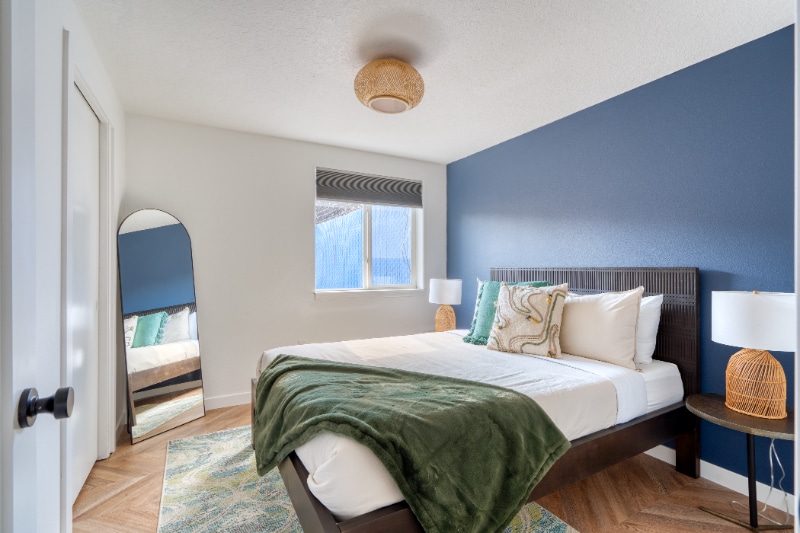 Building Photo - 5222 SE Holgate Blvd