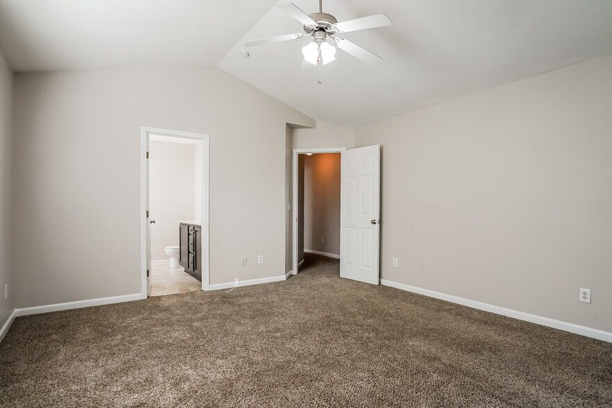 Building Photo - 1249 Braemar Highland Dr