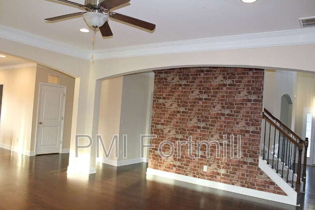 Building Photo - 4417 Carrington Dr