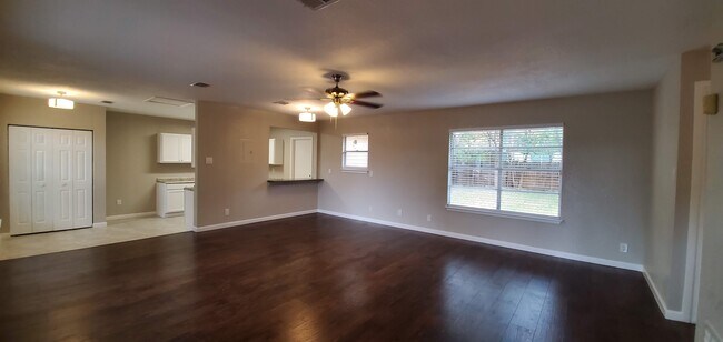 Building Photo - 1519 Fair Avenue