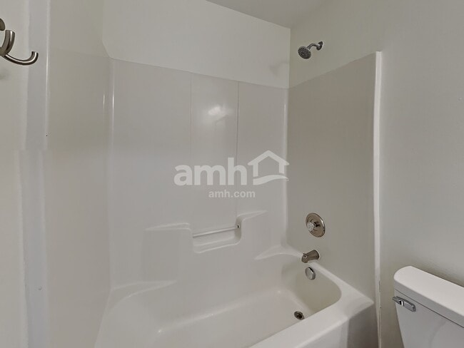 Building Photo - 8117 Rosberg Ln