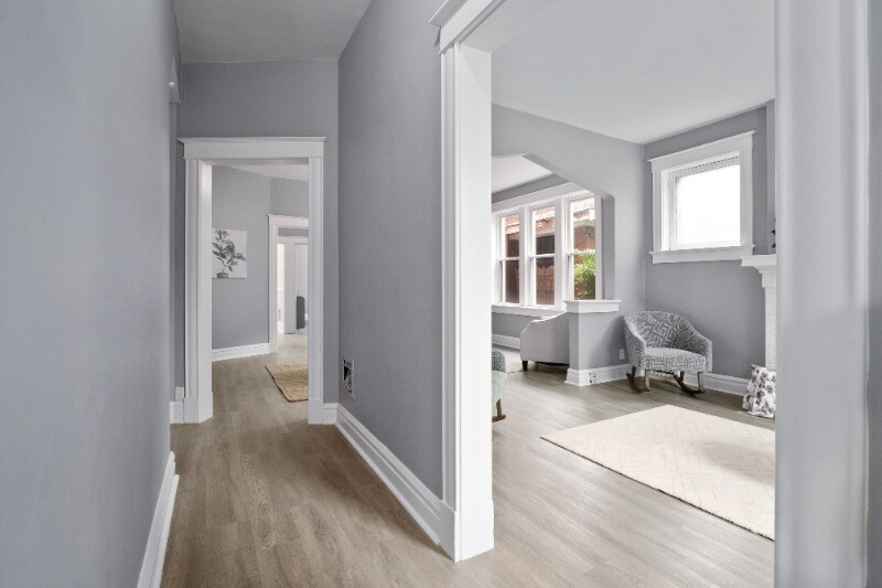 Building Photo - 3526 S Spring Ave