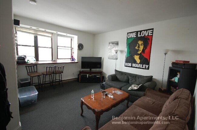 Building Photo - 774 Columbus Ave