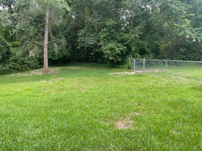Building Photo - 4/2 House in Killearn Estates