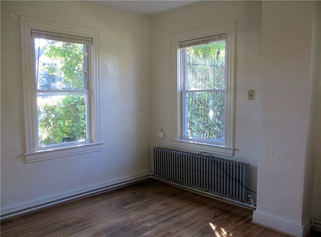 Building Photo - 16 Lafayette Apt#5 Park