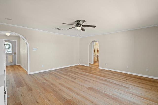 Building Photo - 201 Gail Dr