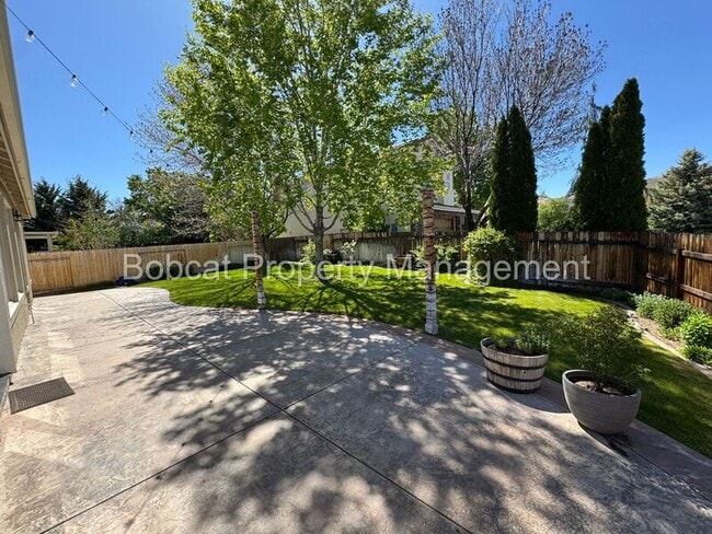 Building Photo - 1260 Flintwood Dr