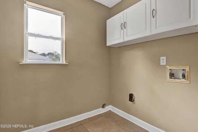 Building Photo - 12722 Megan Jean Ct