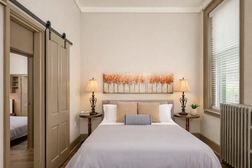 Building Photo - 101 Algoma Blvd