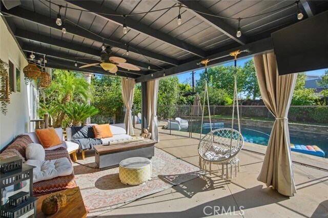 Building Photo - 6443 Gross Ave