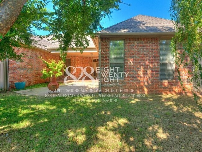 Building Photo - Stunning 3 Bed/3 Bath Home in Auburn Meadows Gated Community