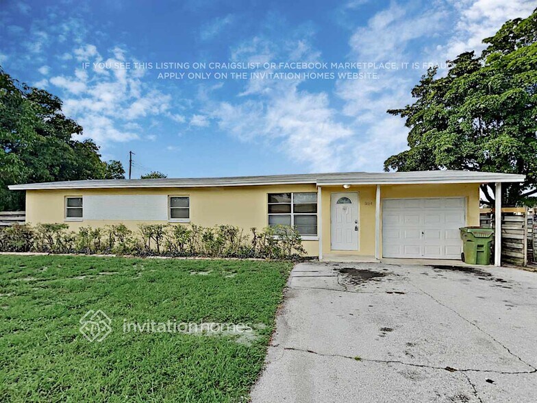 Building Photo - 364 Henthorne Dr