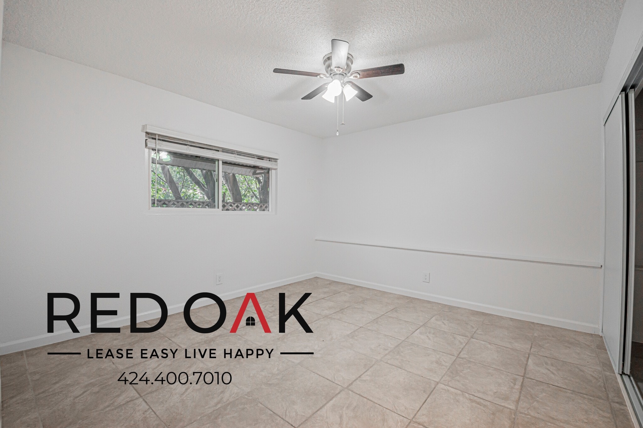 Building Photo - 15901 S Vermont Ave