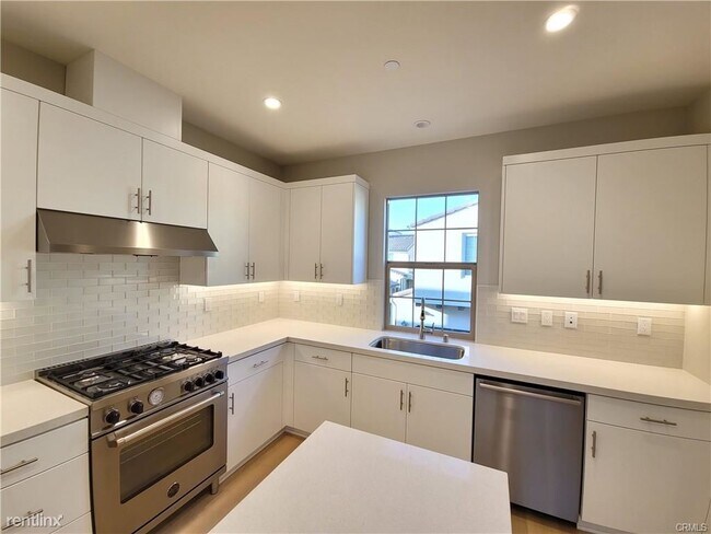 Building Photo - 3 br, 3.5 bath Condo - 106 Trailing Comet ...