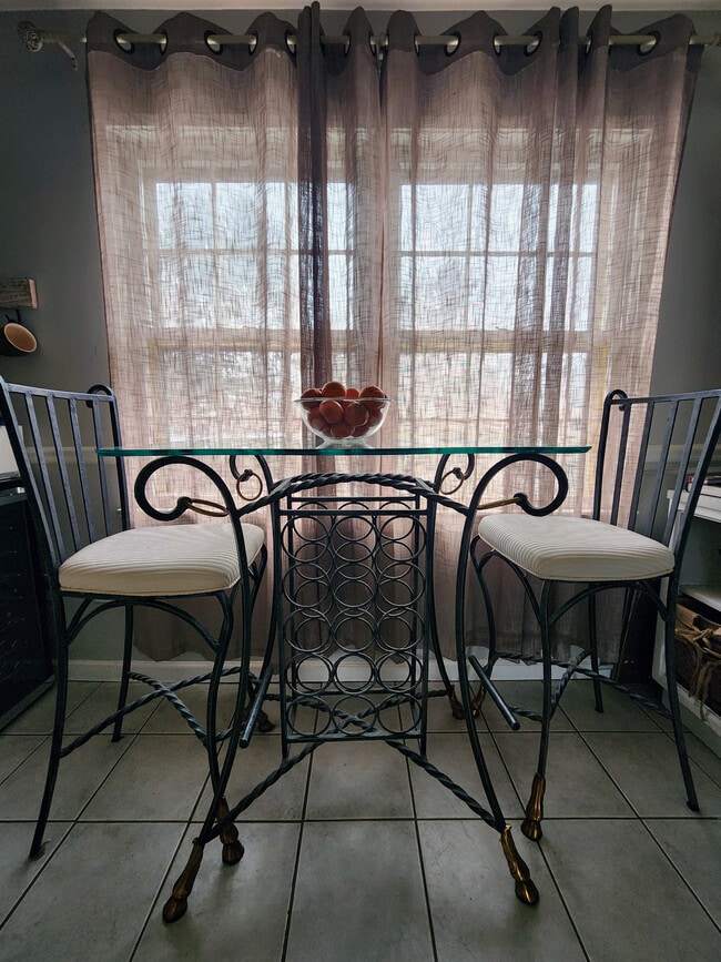 Building Photo - 5740 Yellowrose Ct