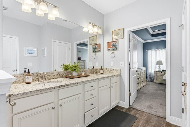 Building Photo - 374 Lilly Bell Ln