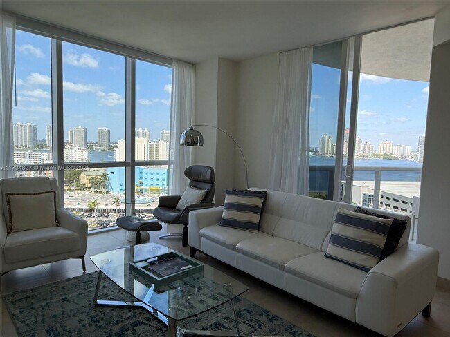 Building Photo - 18201 Collins Ave
