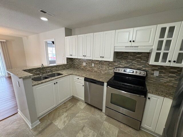 Building Photo - 521 Spring Forest Rd