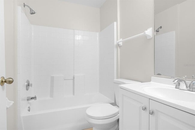 Building Photo - 316 Colony Ct