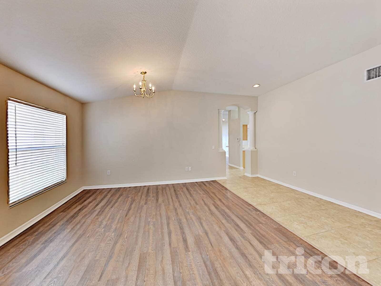 Building Photo - 1926 Sean Wood Cir